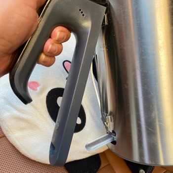 Arzum Çay Makinesi Sapı Kırıldı, Garanti Kapsamı Dışında Bırakıldı: Güvenlik Riski Ve Kalite Sorunu