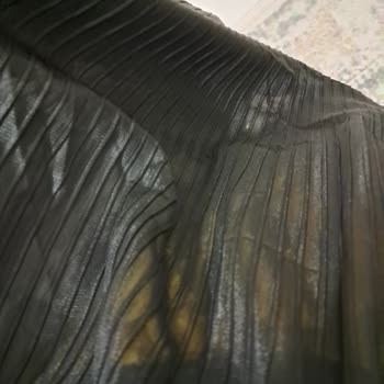 Aldığım Elbise Fotoğraftakinden Farklı Ve Etiketsiz Geldi