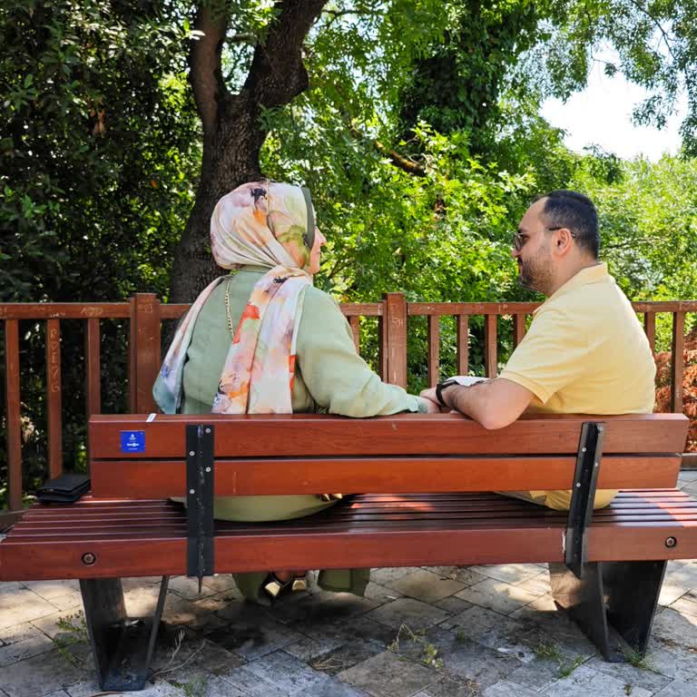 Aldığım Elbise İlk Giyimde Yırtıldı, Büyük Hayal Kırıklığı Yaşadım