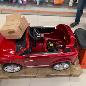 Garanti Sürecinde Akülü Araba Parçaları Sökülmüş Ve Sorun Çözülmemiş