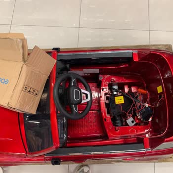 Garanti Sürecinde Akülü Araba Parçaları Sökülmüş Ve Sorun Çözülmemiş