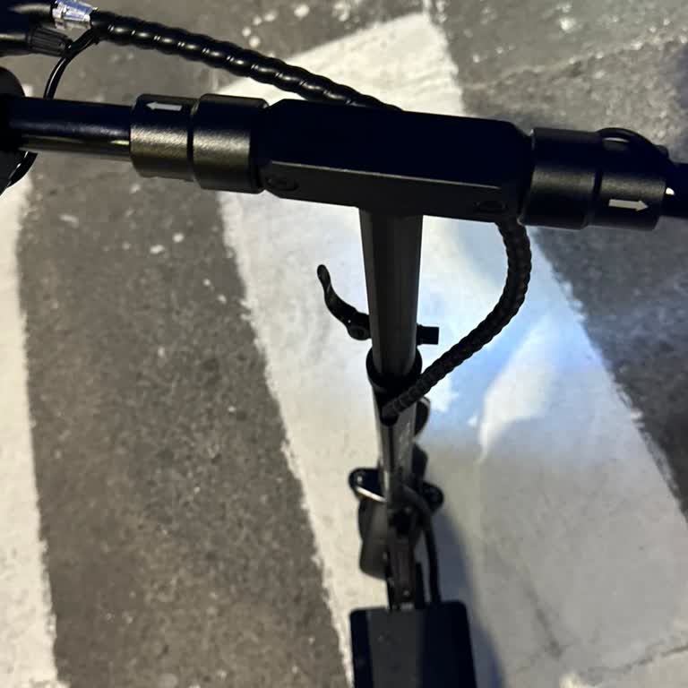 Yeni Aldığım Scooter'ın Direksiyonu Yamuk Çıktı Ve Kaza Yaptım