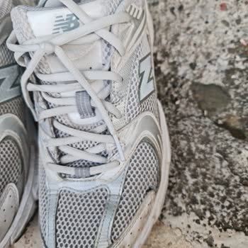 Aynı Yerden Yırtılan Ayakkabıya İnceleme Yapılmadan Kullanıcı Hatası Denildi