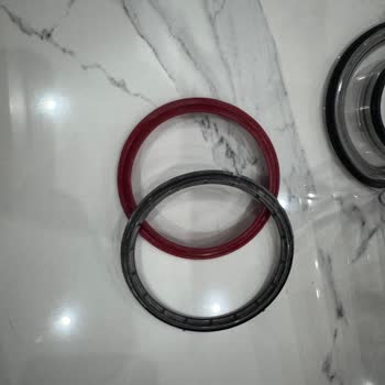 Dyson V15 Süpürgemin Lastikleri Kısa Sürede Koptu, Ücret Talebiyle Mağdur Oldum