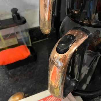 Kahve Makinesinin Boyası 1 Yılda Soyuldu, Garanti Yetersiz Kaldı