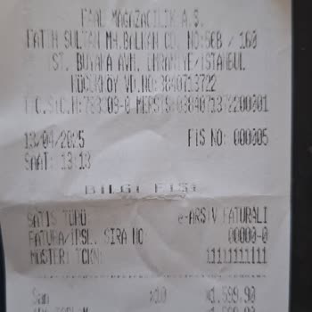 Kısa Sürede Hasar Gören Spor Ayakkabı Hakkında Şikayet