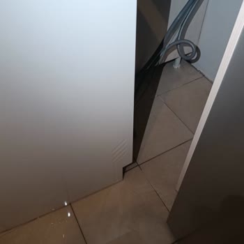 Hoover Çamaşır Makinesi Servisi Binada Su Baskınına Yol Açtı