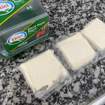 Son Kullanma Tarihi Geçmemiş Peynirin Küflü Çıkması