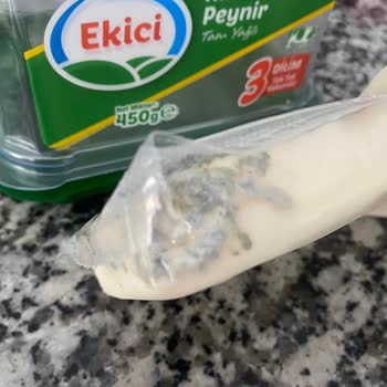 Son Kullanma Tarihi Geçmemiş Peynirin Küflü Çıkması