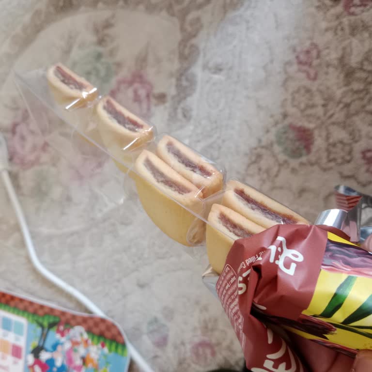 Venüs Hurmalı Bisküvi Paketinden Eksik Ürün Çıkması