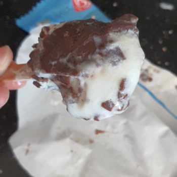 Bozuk Ve Kötü Kokulu Dondurma Sağlığımızı Tehdit Etti