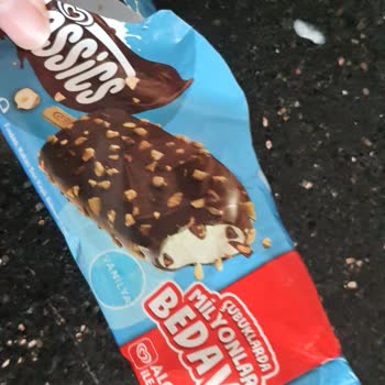 Bozuk Ve Kötü Kokulu Dondurma Sağlığımızı Tehdit Etti