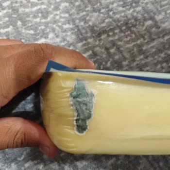 Ambalajı Açılmamış Kaşar Peynirinin Küflü Çıkması Ve BİM’den Yanıtsız Kalınması