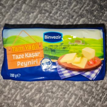 Ambalajı Açılmamış Kaşar Peynirinin Küflü Çıkması Ve BİM’den Yanıtsız Kalınması
