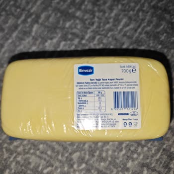 Ambalajı Açılmamış Kaşar Peynirinin Küflü Çıkması Ve BİM’den Yanıtsız Kalınması