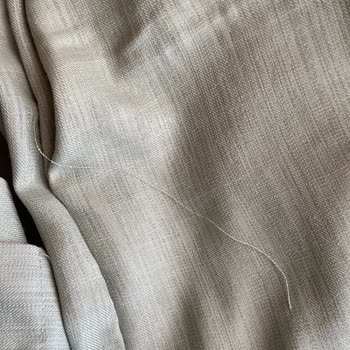 Melvien Aldığım Takım Elbise Sorunlu Çıktı, İletişimde Sıkıntı Yaşadım