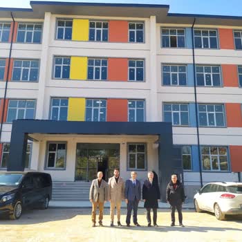 Ortaokul Beklerken Yeni Binamız Liseye Verildi, Çocuklarımız Mağdur