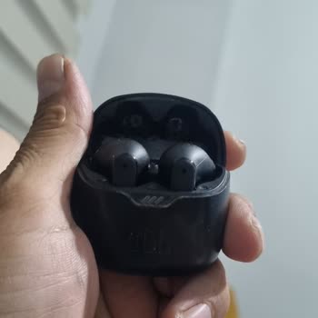 JBL Kulaklıkta Tekrarlayan Şarj Ve Bağlantı Sorunları