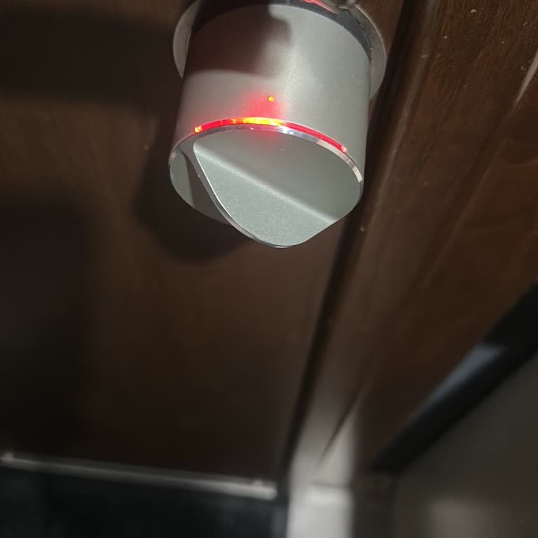 Akıllı Kilit Arızasında Çilingir Ücreti Karşılanmadı, Mağdur Edildim