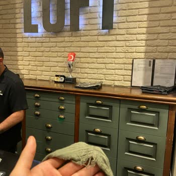 Pantolonun İlk Giyimde Dikişlerinden Sökülmesi Ve İade Sürecindeki Belirsizlik