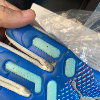 5 Ayda Yıpranan Eldivene Garanti Reddi Ve İlgisiz Müşteri Hizmeti