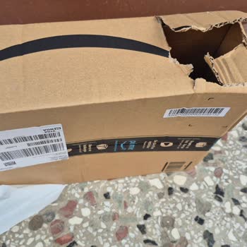 DHL Kargo Kolilerim Yırtık Ve Eksik Geliyor, İade Sürecim De Belirsiz