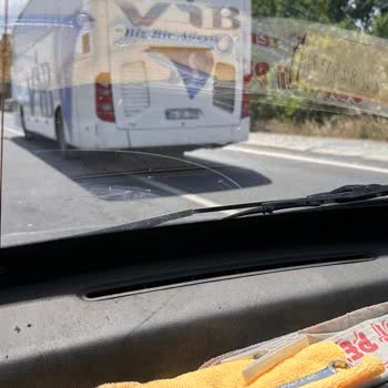 Sakarya VIB Şoförünün Tehlikeli Yolcu İndirme Davranışı Ve Saygısız Tutumu