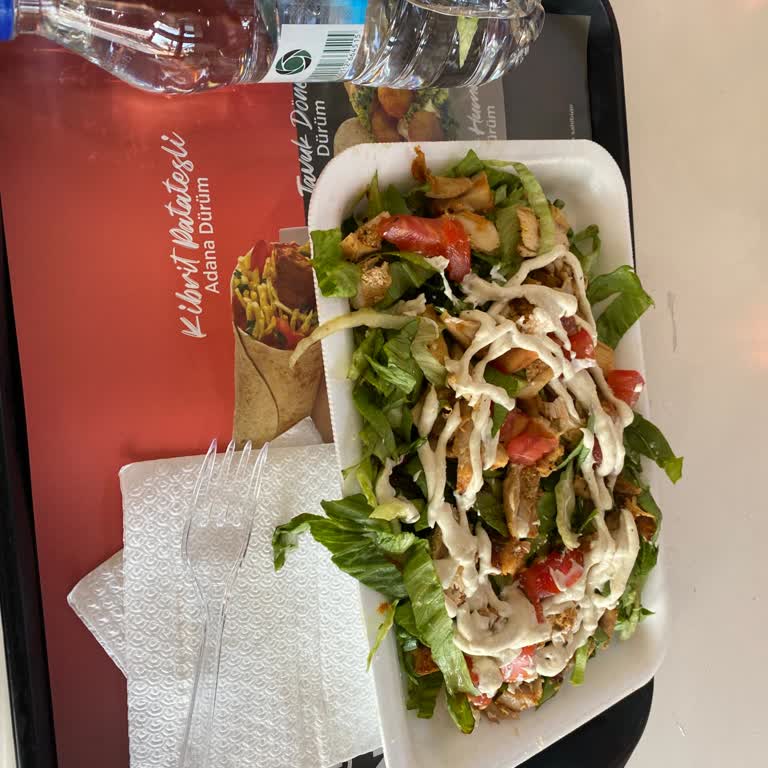 Ekstra Ücret Ödediğim Salatanın Sunumu Ve Kalitesi Hayal Kırıklığı Yarattı
