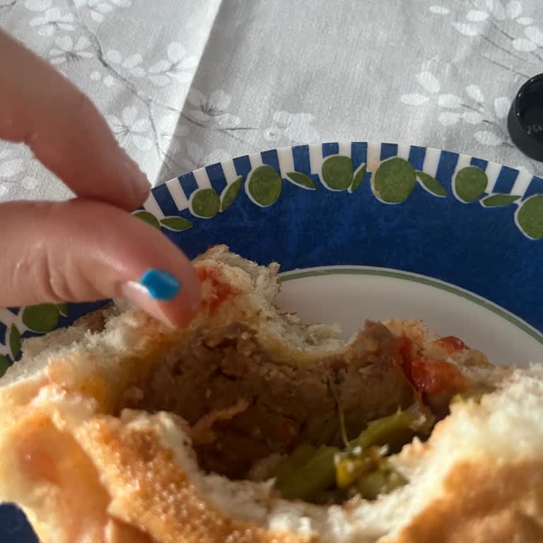 Köfte İçinden Plastik Parça Çıktı, Hayal Kırıklığına Uğradım