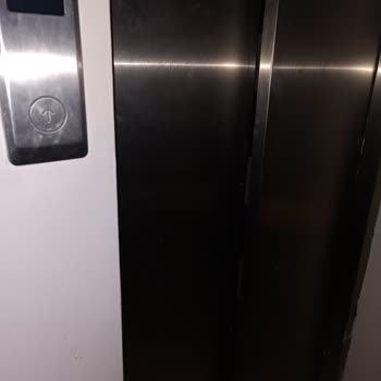 Elektrik Kesintisi Sonrası Asansör Mağduriyeti Ve Zarar Tazmini Sorunu
