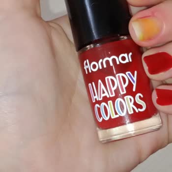 Flormar Oje Tırnaklarımda Kalıcı Turuncu Leke Bıraktı Çözüm Bekliyorum