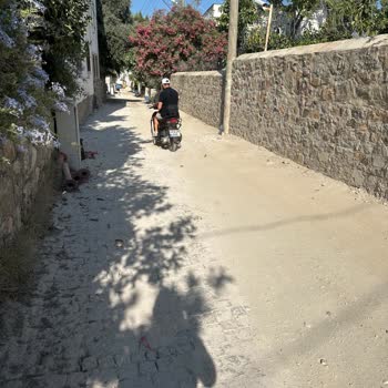 Bitmeyen Altyapı Çilesi Ve Toz Sorunu