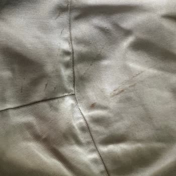 Pamuklu Tişörtlerde Yıkama Sonrası Oluşan Pas Lekeleri Mağduriyeti