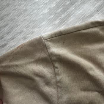 Pamuklu Tişörtlerde Yıkama Sonrası Oluşan Pas Lekeleri Mağduriyeti