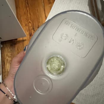 Brita Sürahi Kısa Sürede Yosunlandı, Temizlenemiyor