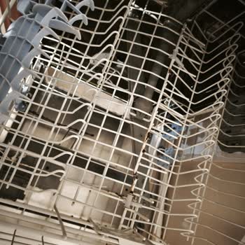 Beko D4001 E Bulaşık Makinesi Sepetlerinde Paslanma ve Sağlık Sorunu