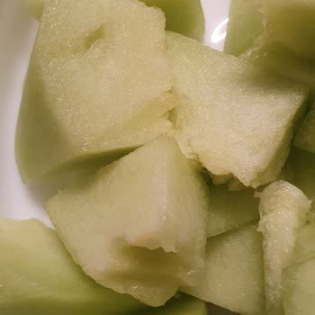 Migros'tan Aldığım Kavun Bozuk Çıktı, Param Çöpe Gitti