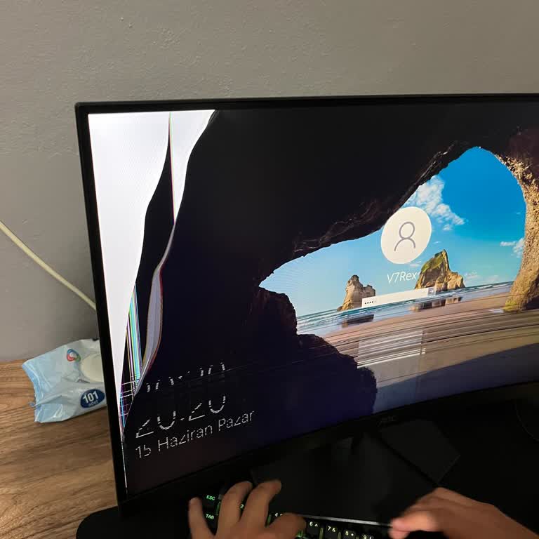 Aldığım Monitör Kırık Çıktı İade Talebim Dikkate Alınmadı