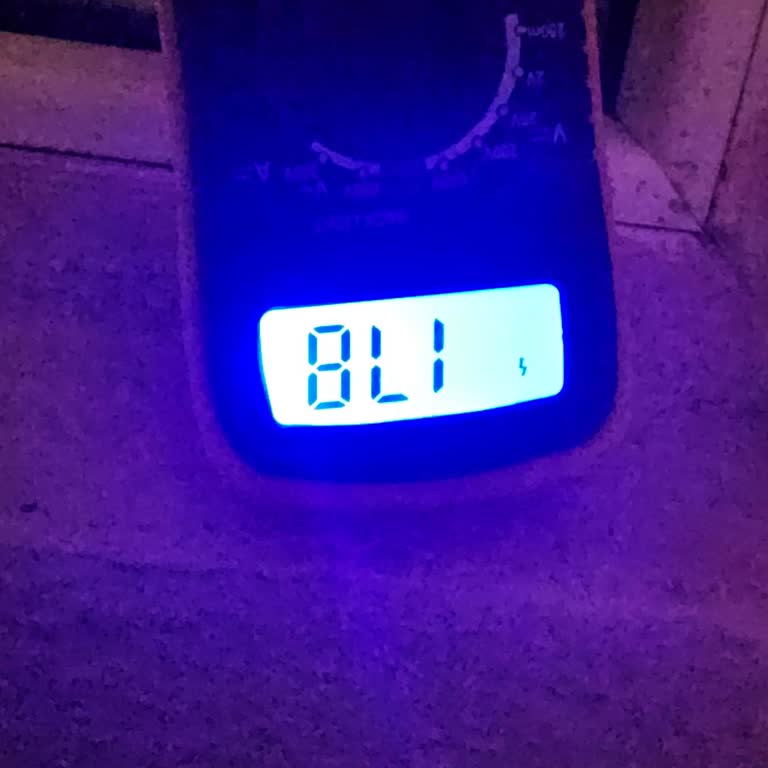 Düşük Voltaj Yüzünden Buzdolabım Bozuldu, Çözüm Bekliyorum!