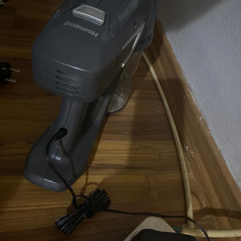 Aldığım Şarjlı Süpürge İlk Günden Arızalı Çıktı