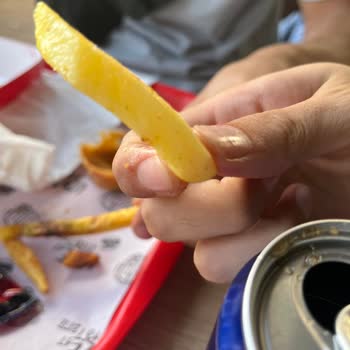 Cajun Corner'da Hijyen Ve Ürün Kalitesi Sorunları: Hayal Kırıklığı Yaşadık