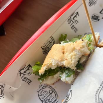 Cajun Corner'da Hijyen Ve Ürün Kalitesi Sorunları: Hayal Kırıklığı Yaşadık