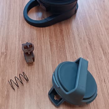 Termosun Kapağı Bozuldu, Garanti Ve Servis Desteği Yetersiz