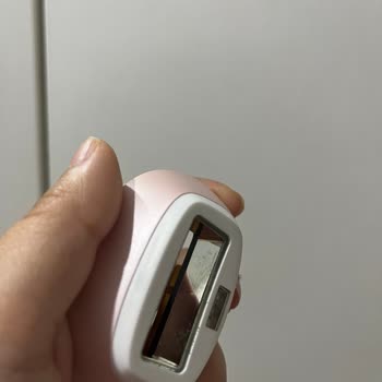 Philips Lumea Başlığı Kendi Kendine Kırıldı, Üretim Hatası Şüphesi