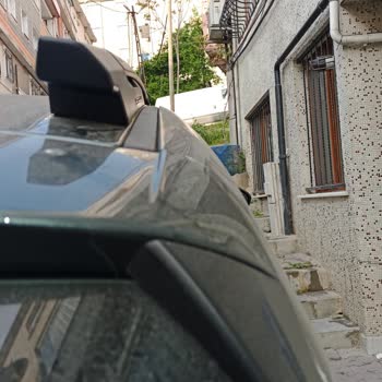 Sıfır Araçta Fabrikasyon Hata, Satıcı Sorumluluk Almıyor