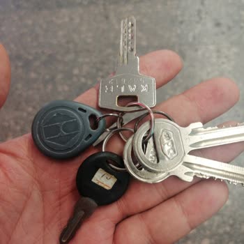 Uludağ Turizm Gişesinde Anahtarlıktaki Değerli Eşyamın Alınması Hayal Kırıklığı Yarattı