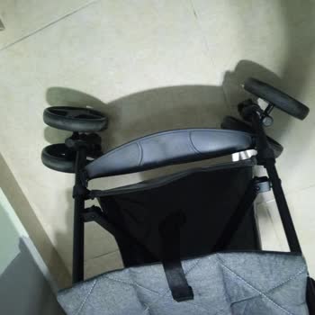 Aldığım Bebek Arabasının Ön Tekerlekleri Arızalı, Değişim Yapılmadı