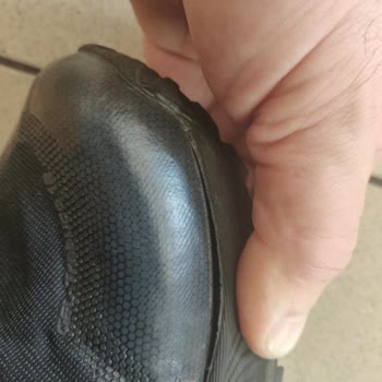 My Asics GEL-Trabuco 12 GTX Tore in a Month and Was Unfairly Blamed on Me