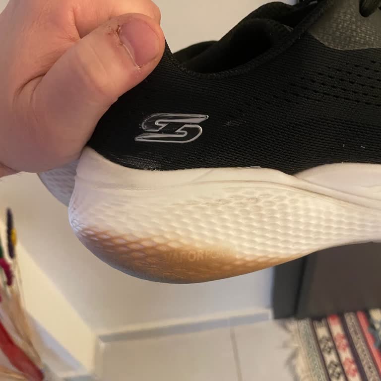 Skechers Bobs Infinity Sole Turned Yellow in 5 Months Despite Careful Use