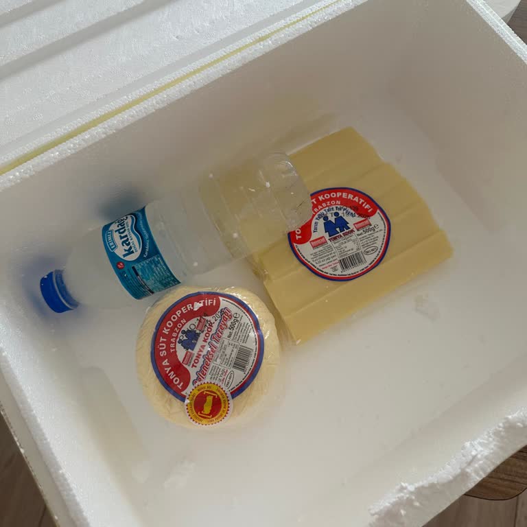 Tonya Süt Ürünleri'nden Bozuk Gelen Ürünler